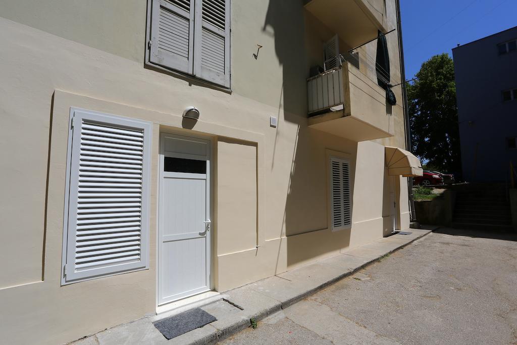 Zadar Street Apartments And Room Phòng bức ảnh