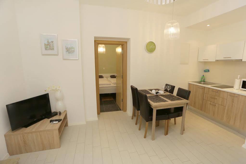 Zadar Street Apartments And Room Ngoại thất bức ảnh